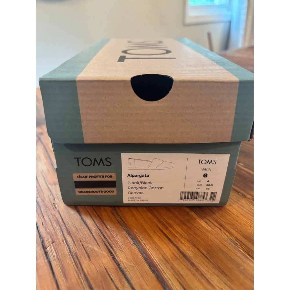 NWT TOMS Womens Alpargata Black Recycled Cotton Canvas Shoes 10017716 Size 6